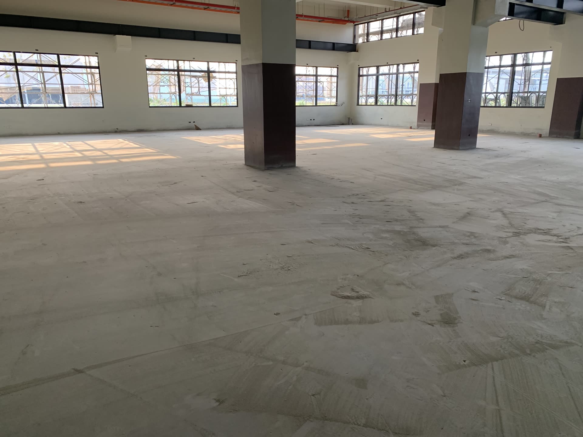 上市上櫃廠房｜精密機械廠新建廠房｜地坪原況實錄 01