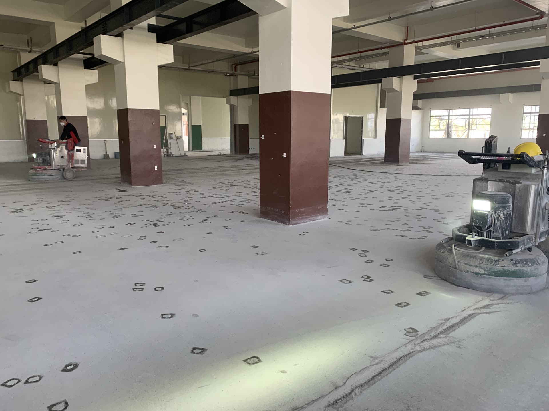 上市上櫃廠房｜精密機械廠新建廠房｜研磨中實錄 08