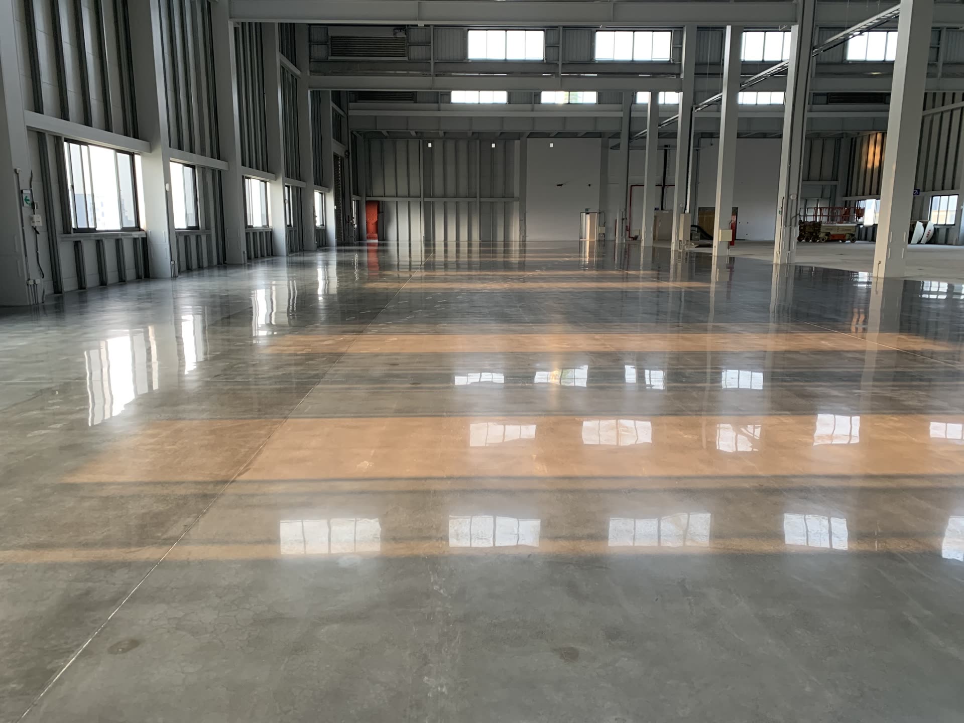 上市上櫃廠房|金屬製品廠新建廠辦|完成面實景